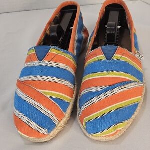 TOMS Bright Eci Striped Classic Shoe